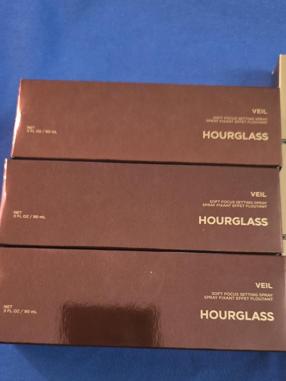 Hourglass Veil Soft Focus Setting Spray - Brown and Gold Packaging